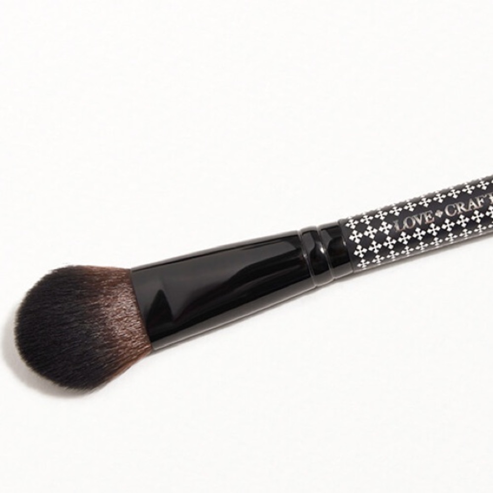 💥Free with Purchase💥 Love Craft Beauty Blending Makeup Brush